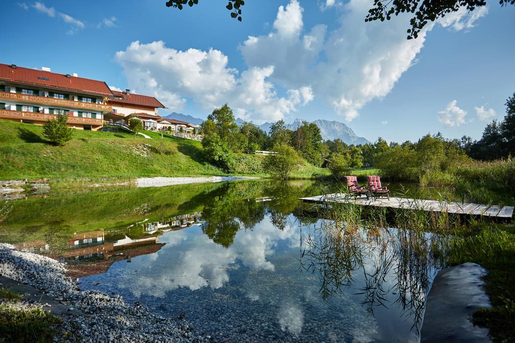 Landhotel Zum Bad Krun Bagian luar foto