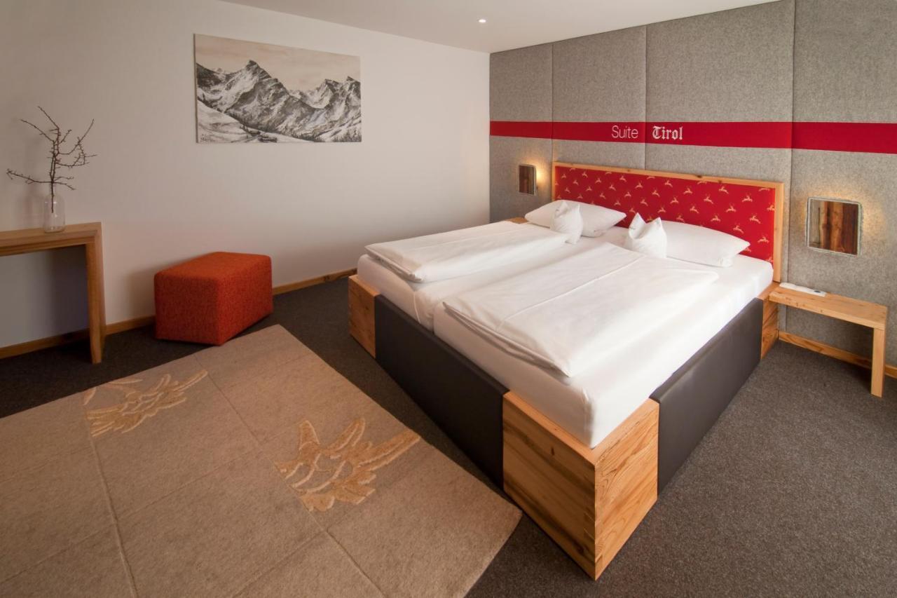 Landhotel Zum Bad Krun Bagian luar foto