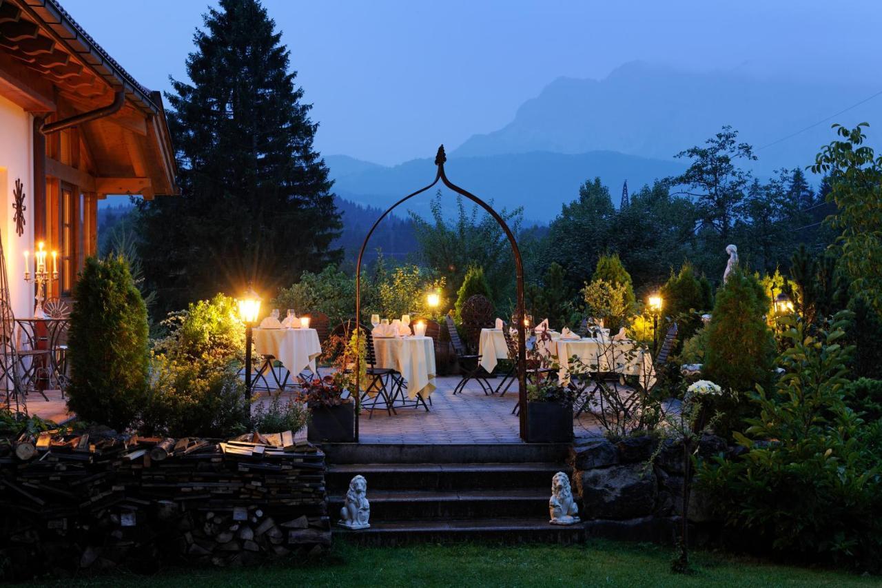 Landhotel Zum Bad Krun Bagian luar foto